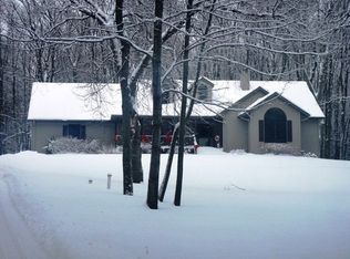 N5002 Depot St, New London, WI 54961