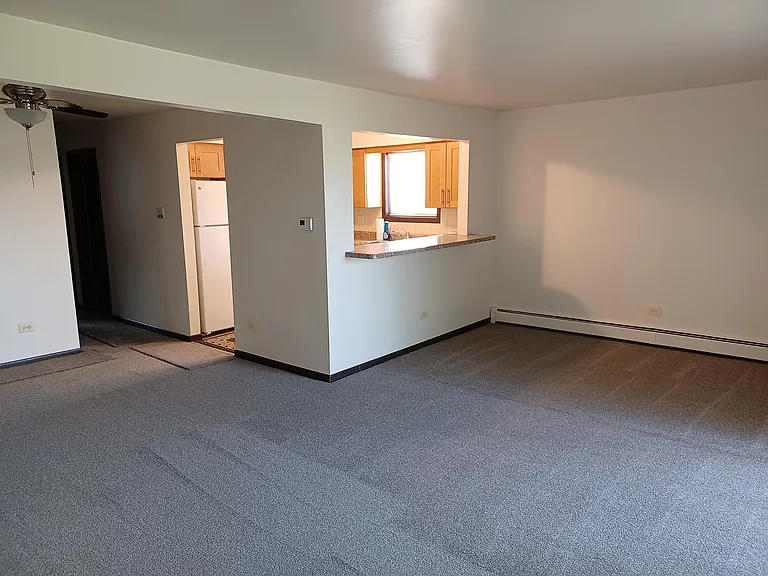 1527 N Winslowe Dr #2B — Photo 1