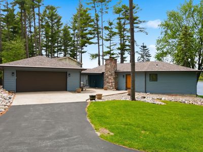 215 Lane 100 Pine Canyon Lk, Angola, IN, 46703
