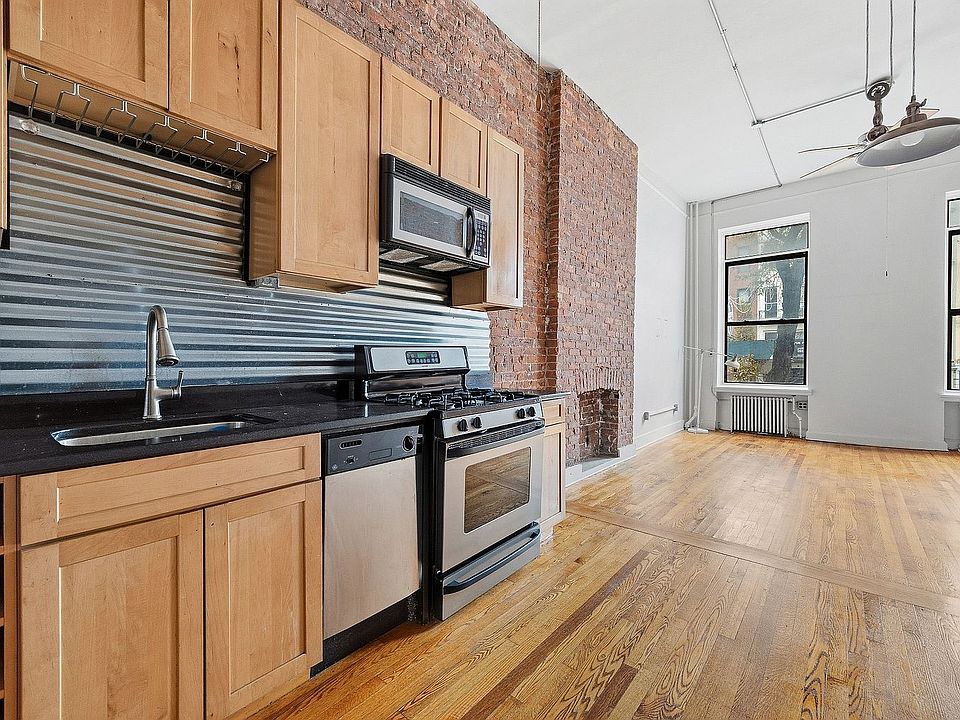 1st image of 332 E 116th St APT 2