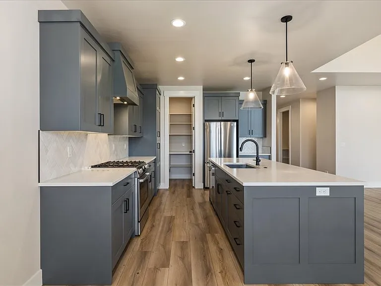 10273 Loneleaf Dr — Photo 15