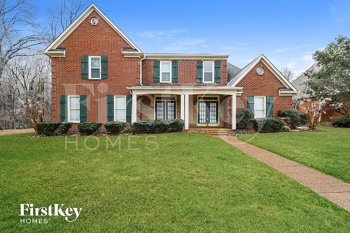 1st image of 465 Elise Dr