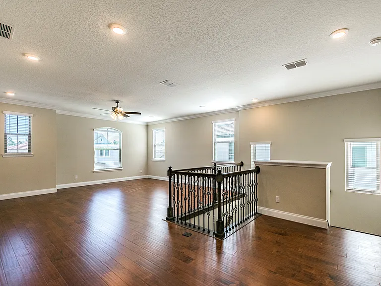 8278 Procida Isle Ln — Photo 30