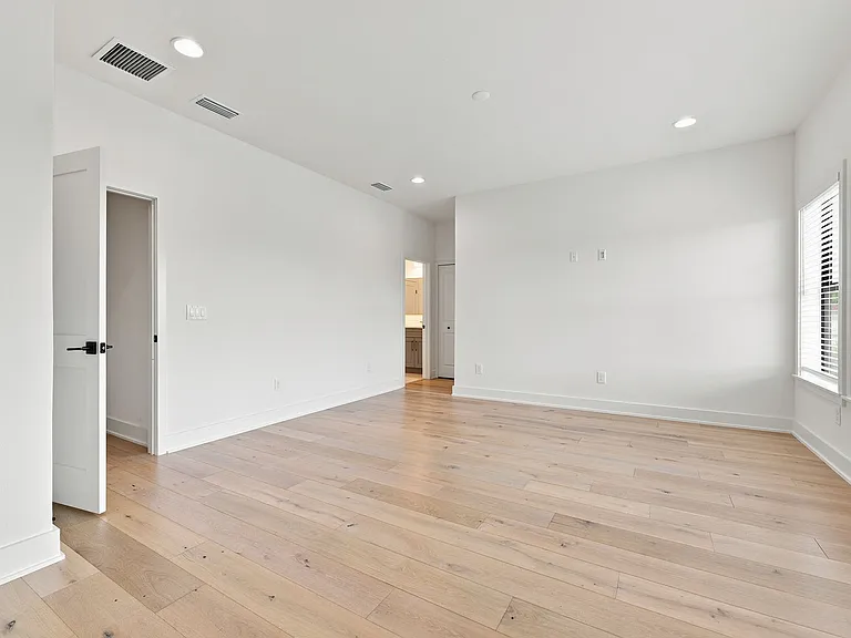 4324 W Gray St #3 — Photo 25