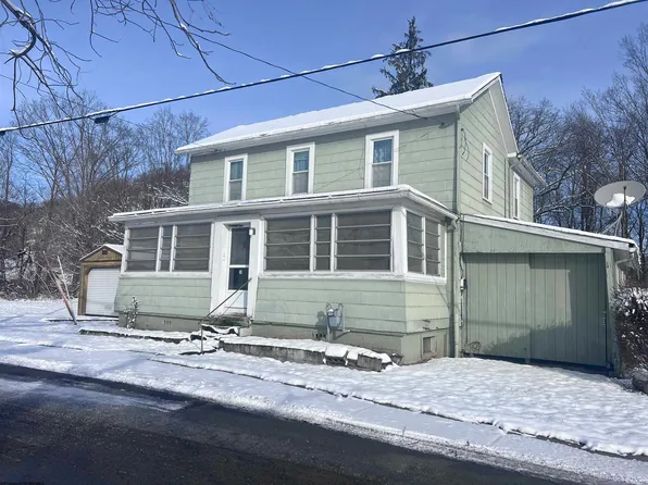 59 Allen St, Mill Creek, WV 26280