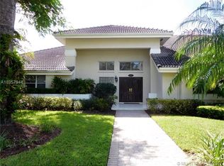 9850 SW 111th Ter, Miami, FL 33176