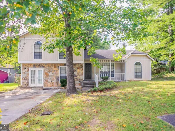 5404 Biffle Downs Rd, Stone Mountain, GA 30088