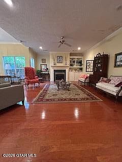 4th image of 113 Dover Ct