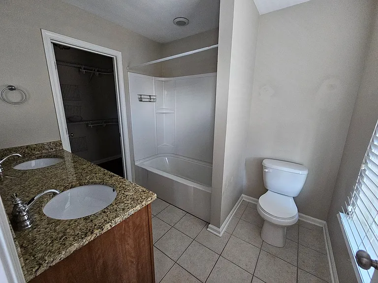 165 Canal Place Cir — Photo 13