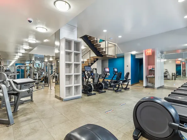 225 Rector Place image 18 of 18