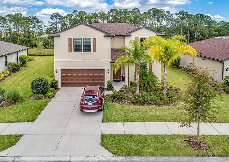 1st image of 2767 Sherman Oak Dr