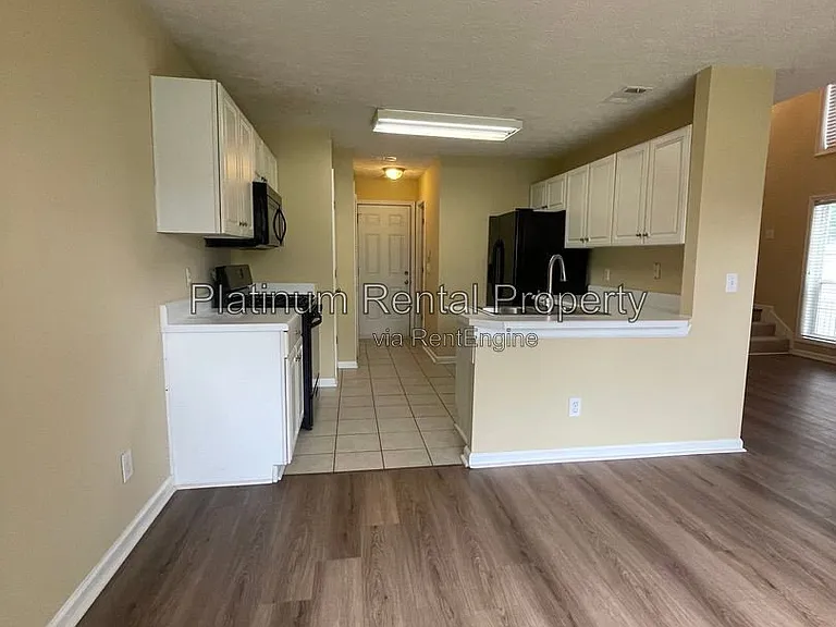 810 Camelon Ct — Photo 12