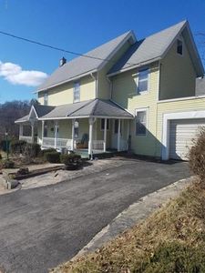 900 Cemetery St, Williamsport, PA, 17701