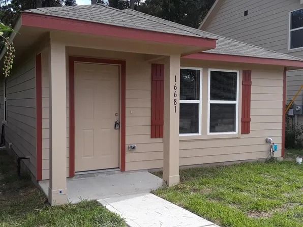 16681 E Hammon, Montgomery, TX 77316