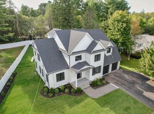 526 Marrett Rd, Lexington, MA 02421