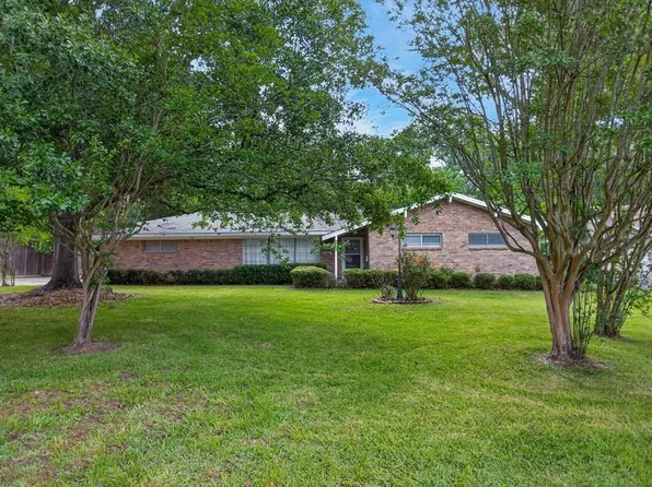 1405 Epley St, Lufkin, TX 75904