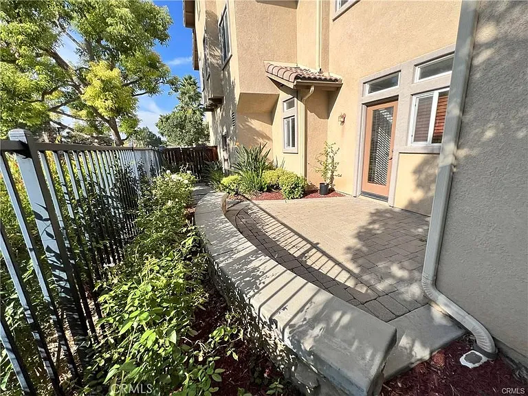 4996 Arborwood Ln — Photo 31
