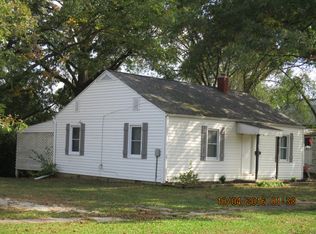 352 S Adams St, Memphis, MO