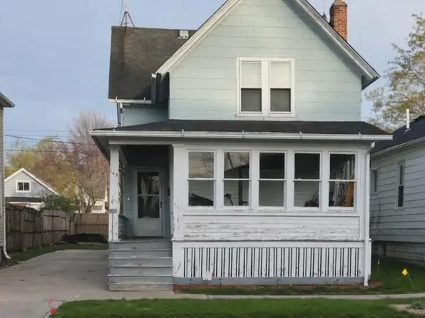 149 S William St, Marine City, MI 48039