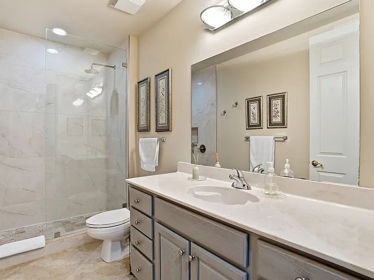 4964 Westchester Ct #1 — Photo 21