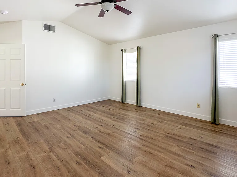 15747 Roan Rd — Photo 25