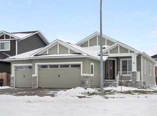 52 E Lakes Estates Cir, Strathmore, AB T1P0B6