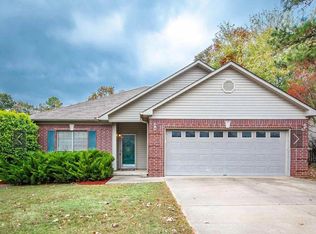 58 Park Ridge Dr, Maumelle, AR 72113
