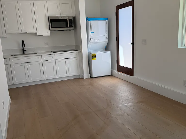 22632 Gilmore St — Photo 2