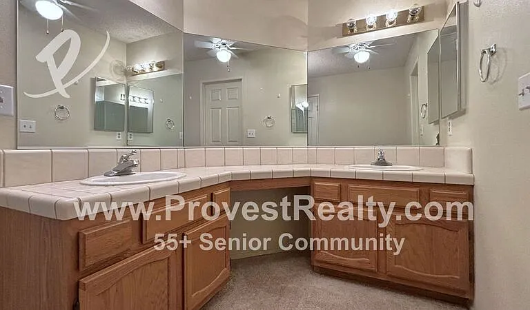 19053 Elm Dr — Photo 16
