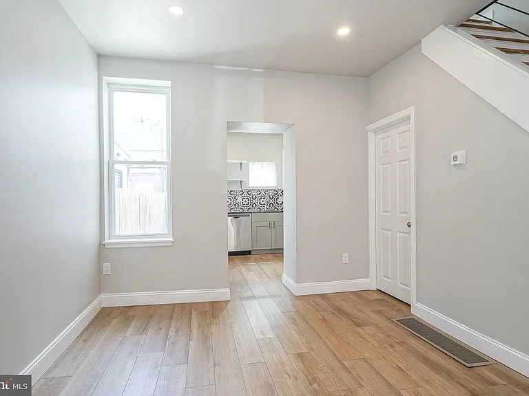 3037 Tulip St — Photo 11
