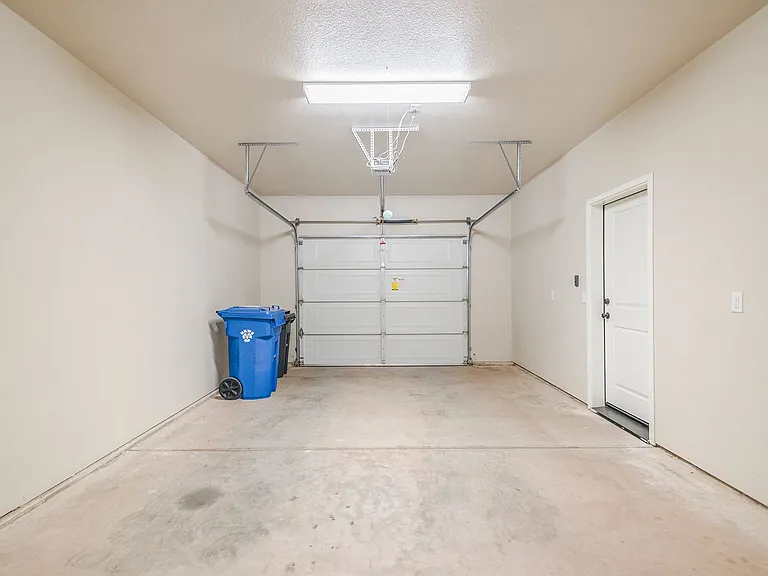 Pheasant Ridge Commons — Photo 13