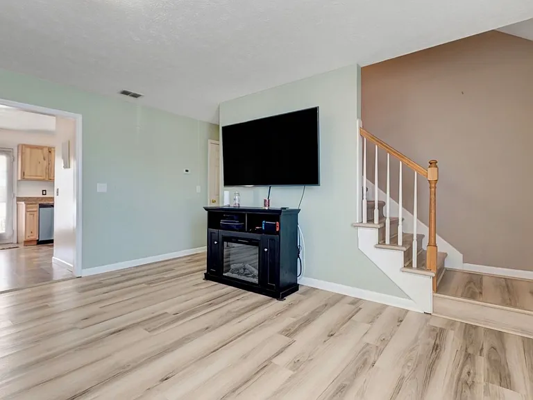 102 Fresca Ct — Photo 7