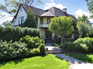 11 Slocum St, New Rochelle, NY 10801