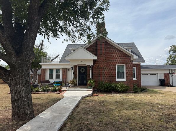 2002 Cedar Crest Dr