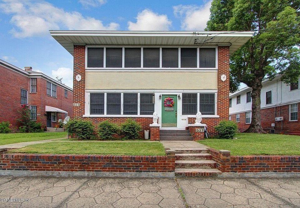 1st image of 337 W 11th St