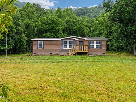 3rd image of 322 New Life Rd
