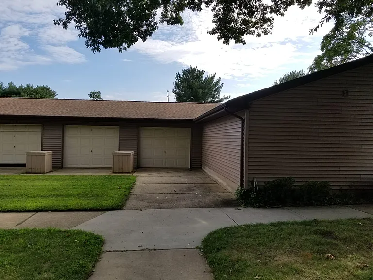 14 Augusta Ct #B — Photo 12