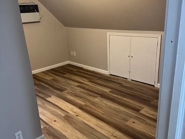 7 Straw Ln — Photo 9