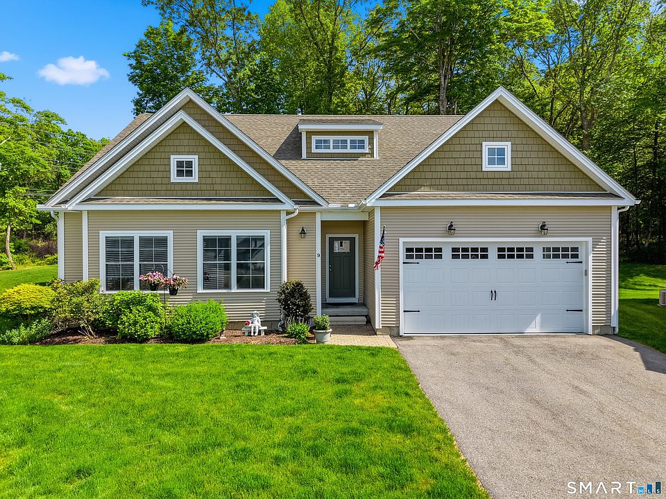 1st image of 14 Essex Glen Drive #9