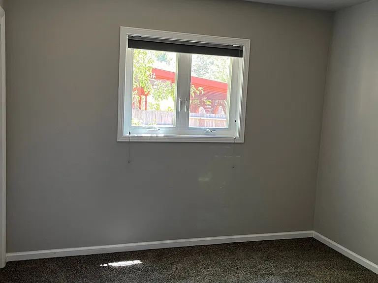 332 Par Ave — Photo 14