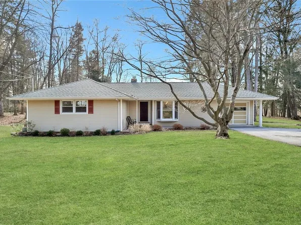 9 Pinecrest, Warwick, NY 10990