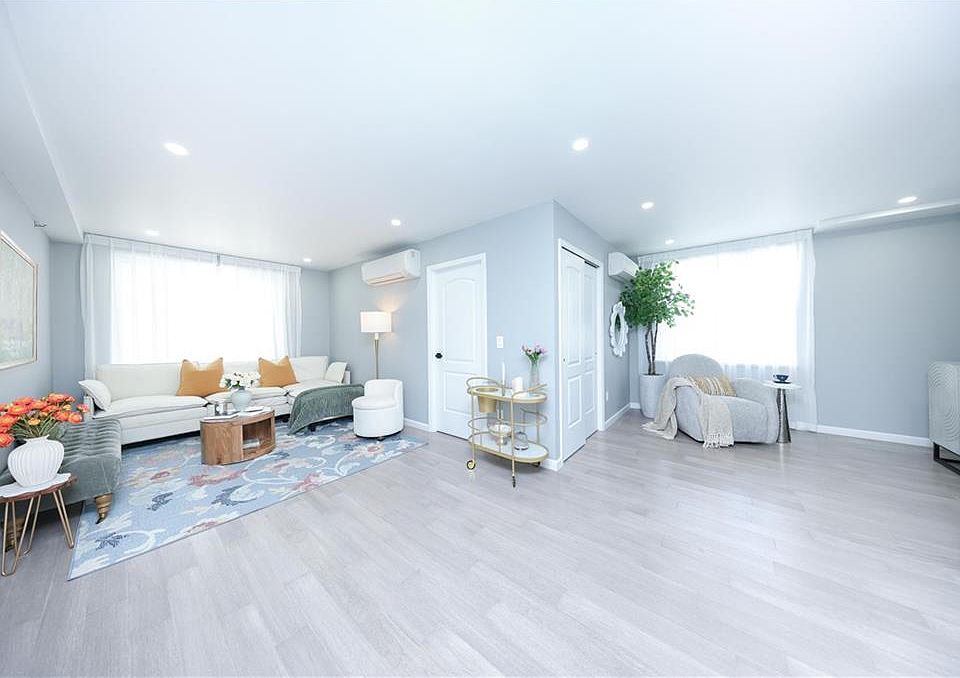 1st image of 1725 68th St #3R