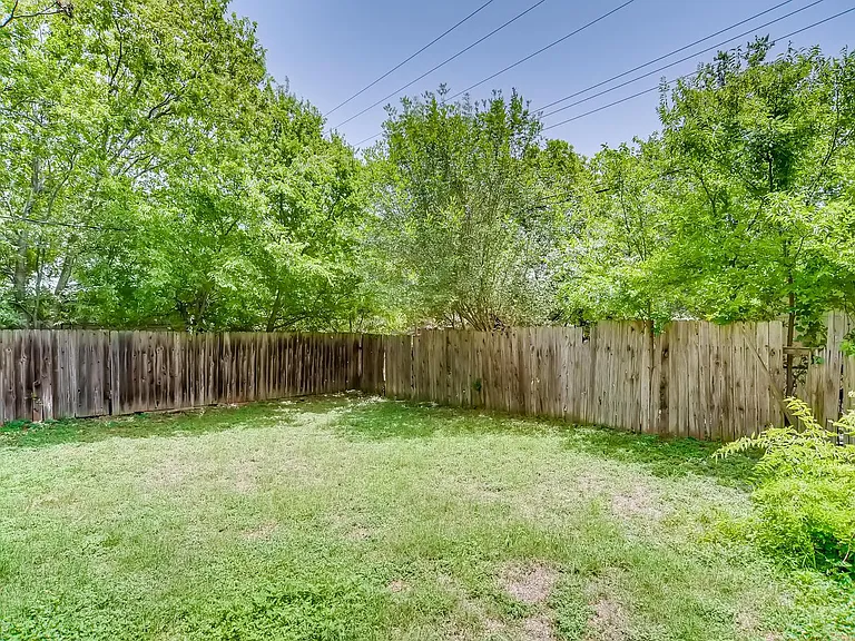 8513 Dryfield Dr #B — Photo 25