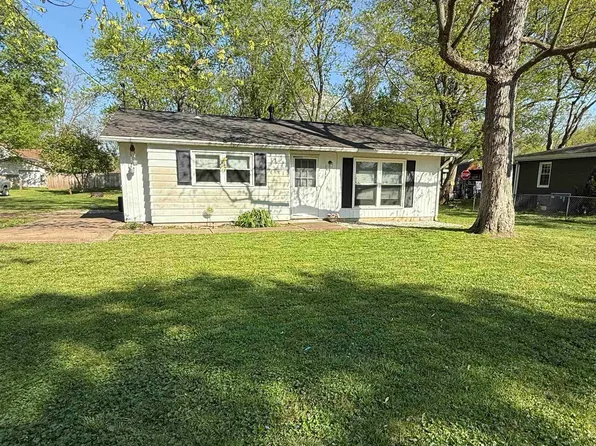 1237 N Johnson St, Hatfield, IN 47634