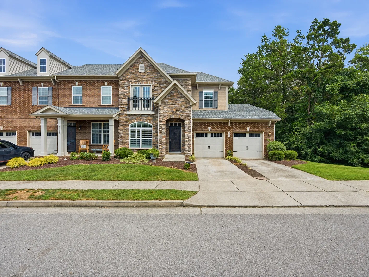 2106 Traemoor Village Court - 1 — Photo 3