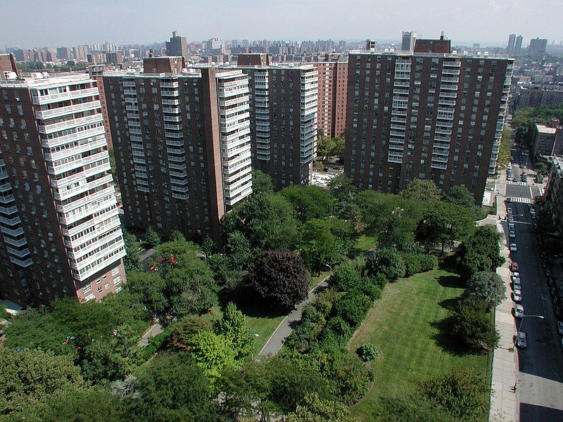 1st image of 80 La Salle St APT 3H