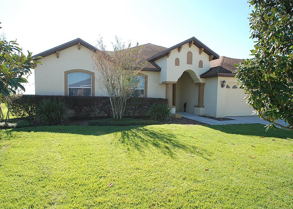 1st image of 9803 Royal Vista Ave