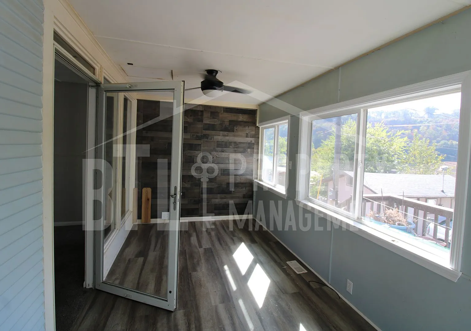 L-144 Recreation — Photo 2