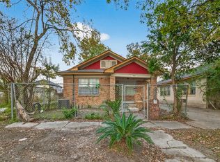 6807 Avenue E, Houston, TX 77011