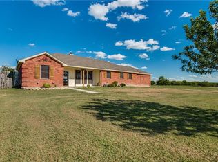 133 Longbranch Dr, Decatur, TX 76234